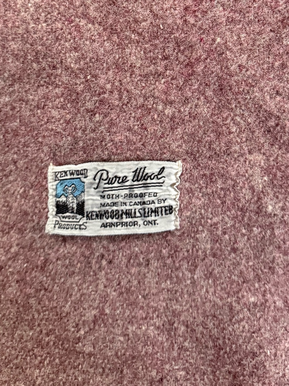 Vintage Kenwood Pure Wool Blanket Canada Pink Green Striped 50x65 1950-1960s - Picture 3 of 6